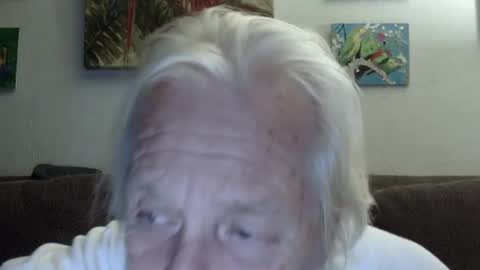 Snapshot of jay_jay1475 chatting on January 14, 3:01 am jay-jay1475 online show from January 14, 3:01 am