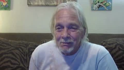 Snapshot of jay_jay1475 chatting on September 15, 6:52 pm jay-jay1475 online show from September 15, 6:52 pm