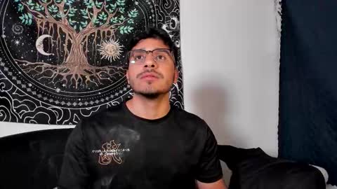 Snapshot of jay_marcos chatting on November 19, 4:12 am Jay marcos online show from November 19, 4:12 am