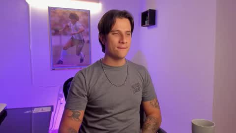 Jay Alvarrez online show from February 3, 7:08 pm