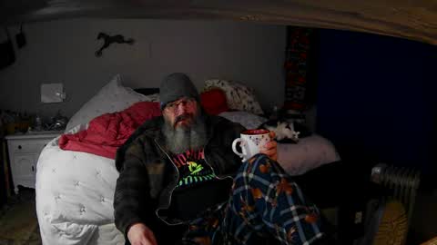 Snapshot of jaycanbefun chatting on January 20, 8:19 am Grand Zaddy or Jay its casual online show from January 20, 8:19 am