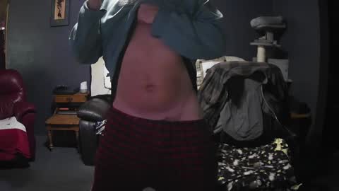 Snapshot of jaycanbefun chatting on September 8, 4:39 pm Grand Zaddy or Jay its casual online show from September 8, 4:39 pm