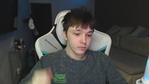 Snapshot of jayce_icestone chatting on February 5, 3:20 pm Jayce online show from February 5, 3:20 pm