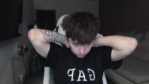 Snapshot of jayce_icestone chatting on February 24, 5:11 am Jayce online show from February 24, 5:11 am