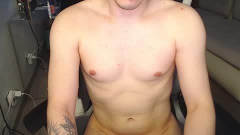 Snapshot of jayce_icestone chatting on March 11, 11:48 pm Jayce online show from March 11, 11:48 pm