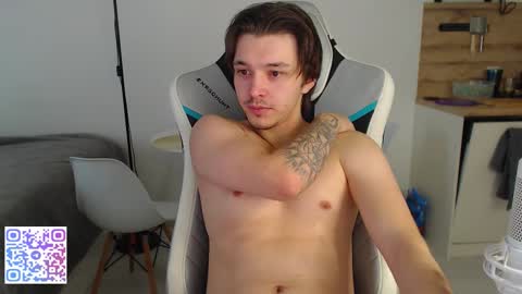 Jayce online show from November 2, 7:44 am