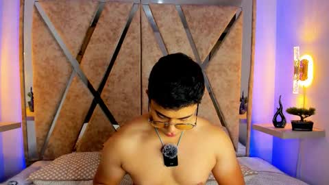 Snapshot of jayd_muscle chatting on October 22, 5:41 am jayd_muscle online show from October 22, 5:41 am