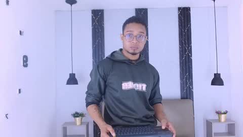 Snapshot of jayden_morris chatting on October 26, 3:18 pm Jayden Morris online show from October 26, 3:18 pm