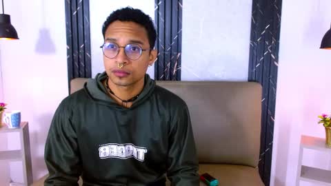 Snapshot of jayden_morris chatting on December 5, 11:30 am Jayden Morris online show from December 5, 11:30 am