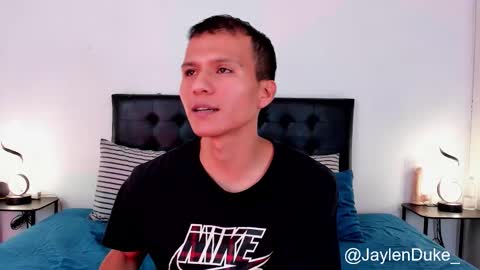 Jaylen and duke online show from November 7, 11:10 am