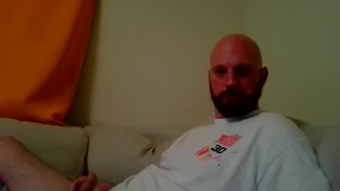 Snapshot of jayw82730 chatting on November 23, 12:21 am Jay online show from November 23, 12:21 am