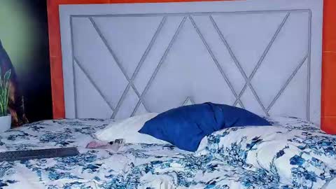 jaze_bradley online show from February 25, 2:22 pm