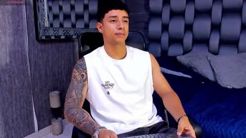 jaze_bradley online show from September 11, 11:32 am