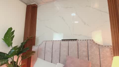 Snapshot of jazmin_606 chatting on October 30, 8:53 pm Jazmin online show from October 30, 8:53 pm