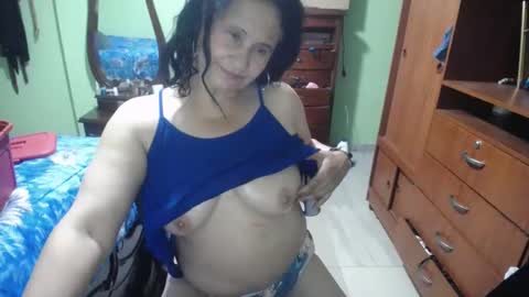 jazmim online show from February 3, 1:30 am