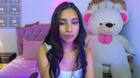 Snapshot of jazmin_tay chatting on January 22, 7:34 pm Jazmin online show from January 22, 7:34 pm