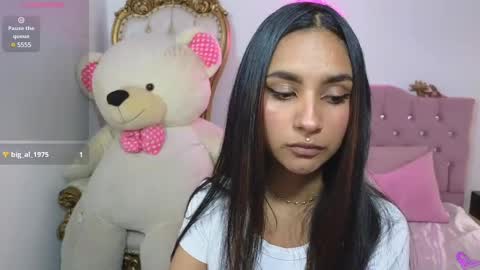 Snapshot of jazmin_tay chatting on February 13, 7:21 pm Jazmin online show from February 13, 7:21 pm