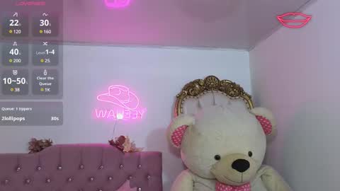 Snapshot of jazmin_tay chatting on February 25, 1:52 am Jazmin online show from February 25, 1:52 am