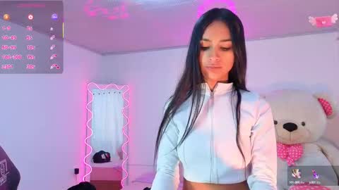 Snapshot of jazmin_tay chatting on September 17, 11:56 am Jazmin online show from September 17, 11:56 am