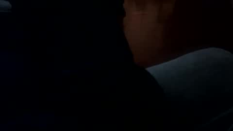 Snapshot of jbigblue chatting on December 13, 2:21 am jbigblue online show from December 13, 2:21 am