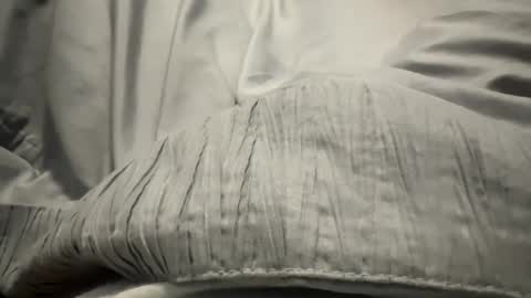 Snapshot of jbigblue chatting on December 15, 12:51 am jbigblue online show from December 15, 12:51 am