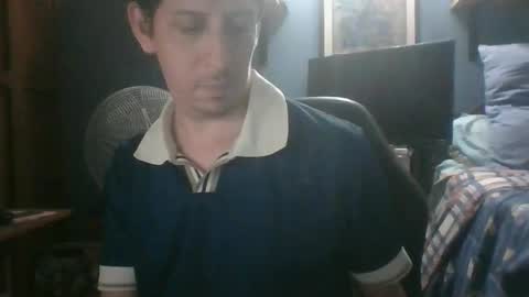 Snapshot of jcsergiod chatting on October 12, 2:32 am jcsergiod online show from October 12, 2:32 am