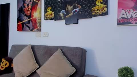 Snapshot of jean_lopez chatting on March 10, 6:27 am Jean axelcrow Modelo Independiente online show from March 10, 6:27 am