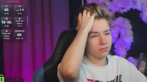 jean_wilsons online show from November 19, 11:21 am