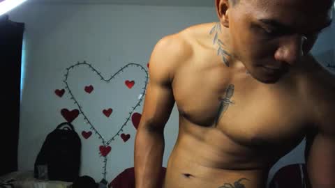 jeanfran_ferrer online show from March 5, 8:05 pm