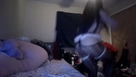 Snapshot of jeaniereed123 chatting on December 25, 6:31 am Selene Poker Goddess online show from December 25, 6:31 am