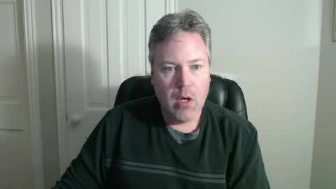 Snapshot of jeb5150 chatting on January 5, 3:22 am JE online show from January 5, 3:22 am