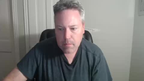 Snapshot of jeb5150 chatting on October 15, 6:35 am JE online show from October 15, 6:35 am