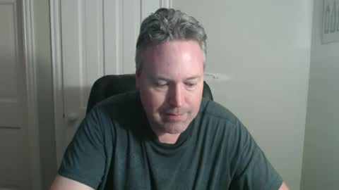 Snapshot of jeb5150 chatting on November 7, 3:06 am JE online show from November 7, 3:06 am