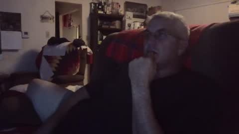 Snapshot of jecko71 chatting on November 10, 1:59 am dadbody71 online show from November 10, 1:59 am