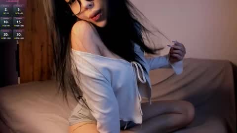 Snapshot of jee__son chatting on September 9, 4:28 pm jee__son online show from September 9, 4:28 pm