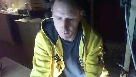 Jrme online show from December 8, 4:04 am