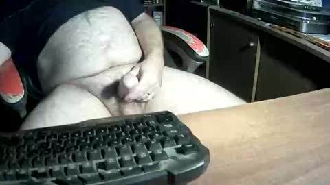 Snapshot of jeff_40962 chatting on March 3, 8:27 am Jeffrey Sinclair online show from March 3, 8:27 am