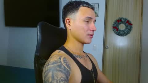 Snapshot of jeff_seid77 chatting on December 15, 10:14 pm Jeff Seid online show from December 15, 10:14 pm