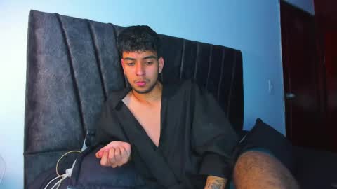 Snapshot of jei_cox chatting on October 18, 12:17 pm jei online show from October 18, 12:17 pm