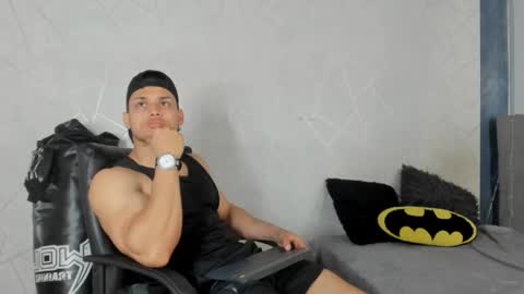 Snapshot of jeicob_gagnon chatting on December 17, 8:10 pm jeicob gagnon online show from December 17, 8:10 pm