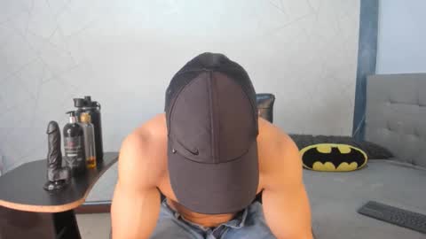 Snapshot of jeicob_gagnon chatting on January 18, 9:45 pm jeicob gagnon online show from January 18, 9:45 pm