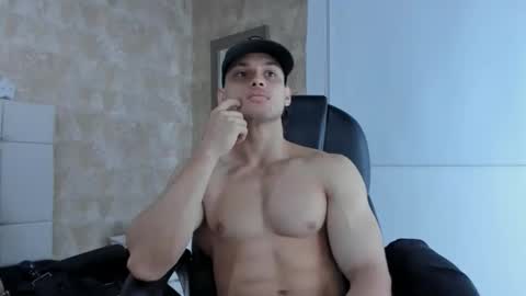 Snapshot of jeicob_gagnon chatting on January 21, 11:35 am jeicob gagnon online show from January 21, 11:35 am