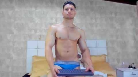 Snapshot of jeicob_gagnon chatting on February 26, 4:56 pm jeicob gagnon online show from February 26, 4:56 pm