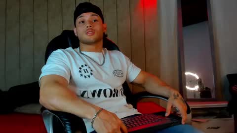 Snapshot of jeicob_gagnon chatting on September 29, 5:45 am jeicob gagnon online show from September 29, 5:45 am