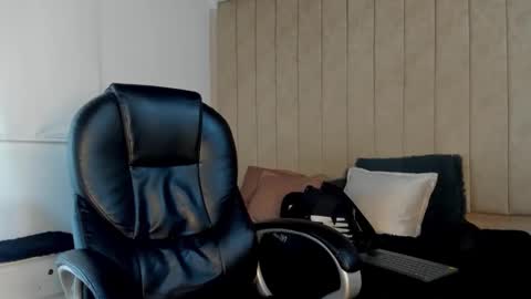 Snapshot of jeicob_gagnon chatting on October 10, 8:02 am jeicob gagnon online show from October 10, 8:02 am