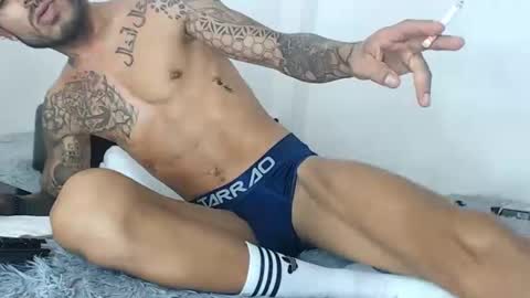 Snapshot of jeilertthh chatting on February 3, 6:56 am jeilertthh online show from February 3, 6:56 am