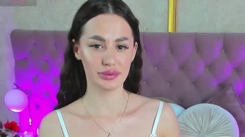 Snapshot of jelisse_jones chatting on February 2, 5:15 pm Jelisse online show from February 2, 5:15 pm