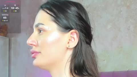 Snapshot of jelisse_jones chatting on February 23, 2:14 pm Jelisse online show from February 23, 2:14 pm