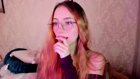 Jelly  online show from February 3, 2:53 am