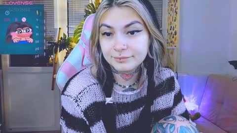 Jelya online show from December 21, 1:10 pm